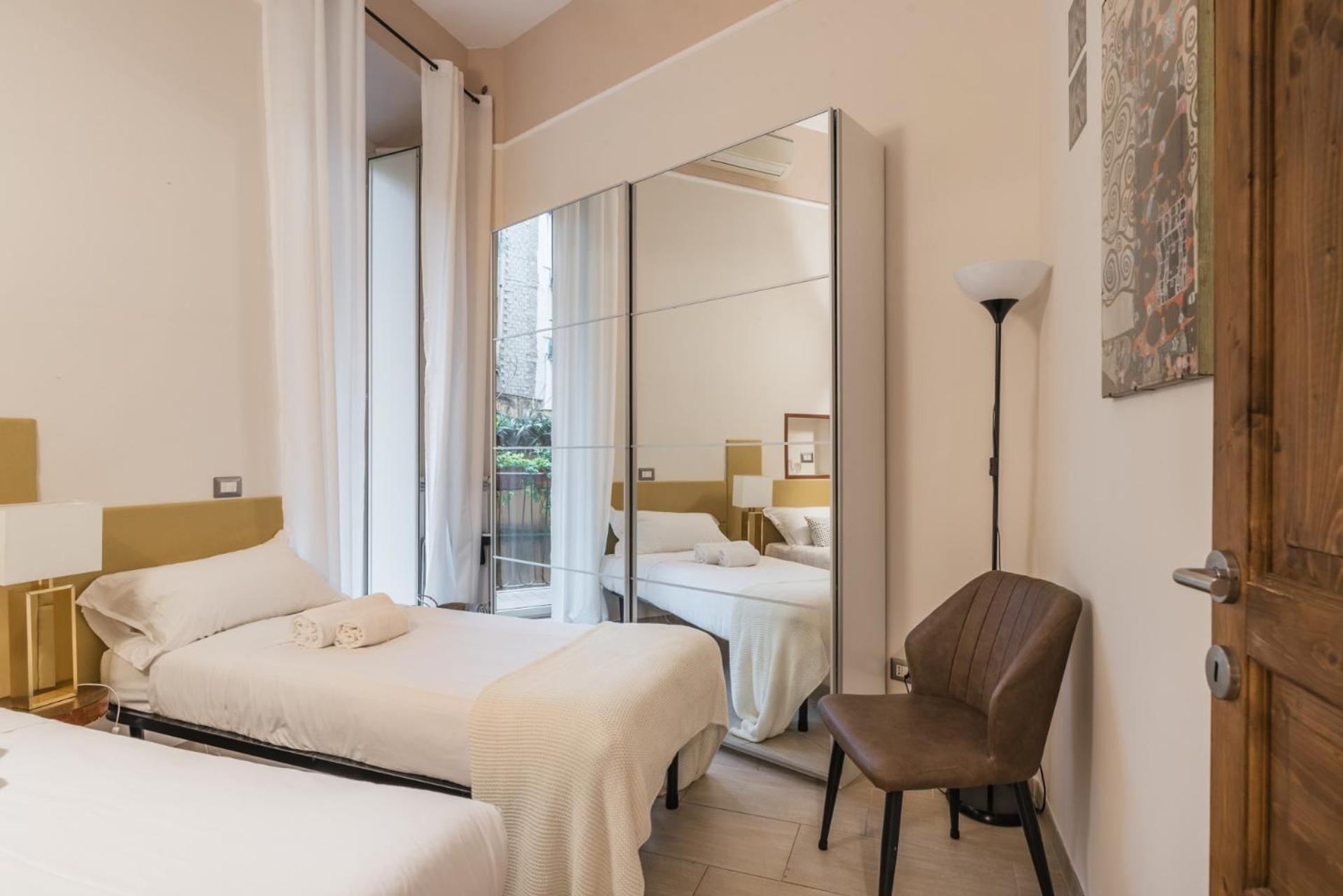 The Best Rent - Two-Bedroom Apartment Near Fori Imperiali Rome Luaran gambar