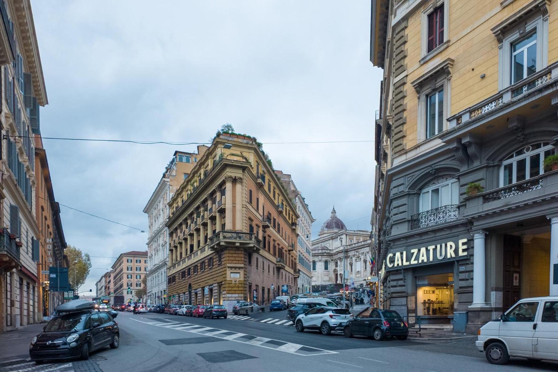 The Best Rent - Two-Bedroom Apartment Near Fori Imperiali Rome Luaran gambar